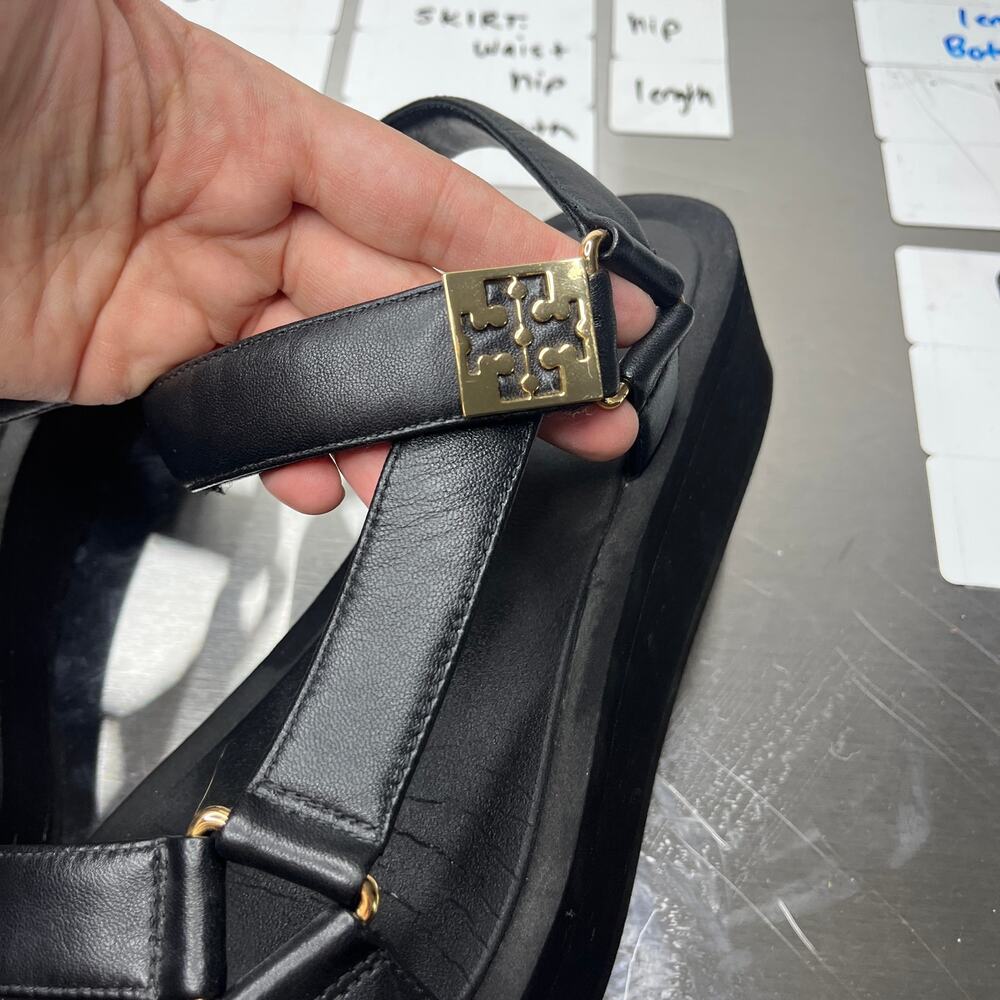 Tory Burch Sandals 12M 42.5 Mellow Platform Black Gold Logo Leather Hook & Loop - Picture 4 of 12